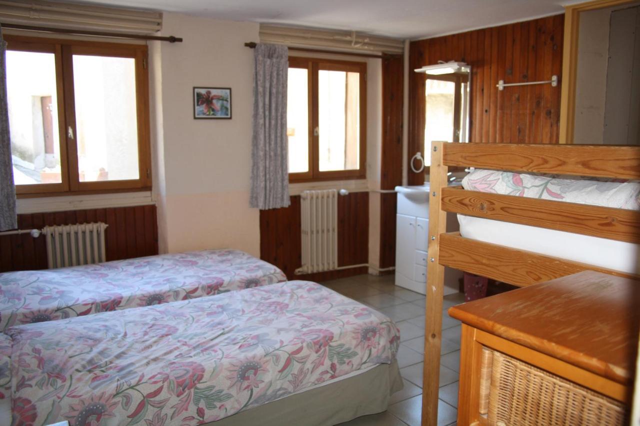 Le Gite Les Melezes Villar-d'Arene Bagian luar foto